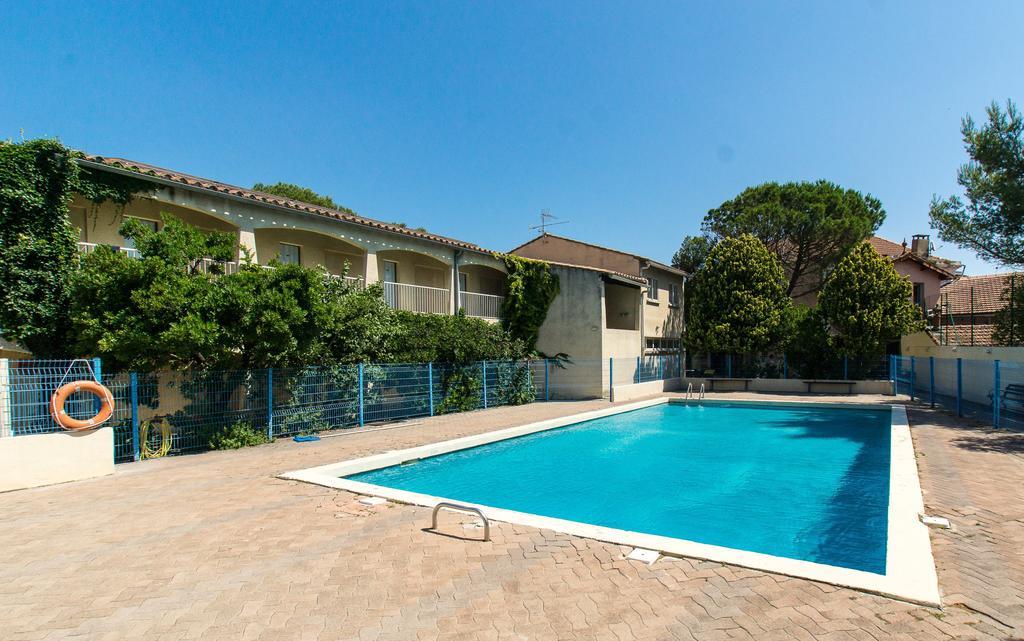 Ymca Villeneuve Les Avignon Hotell Exteriör bild
