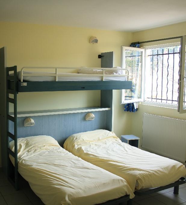 Ymca Villeneuve Les Avignon Hotell Rum bild